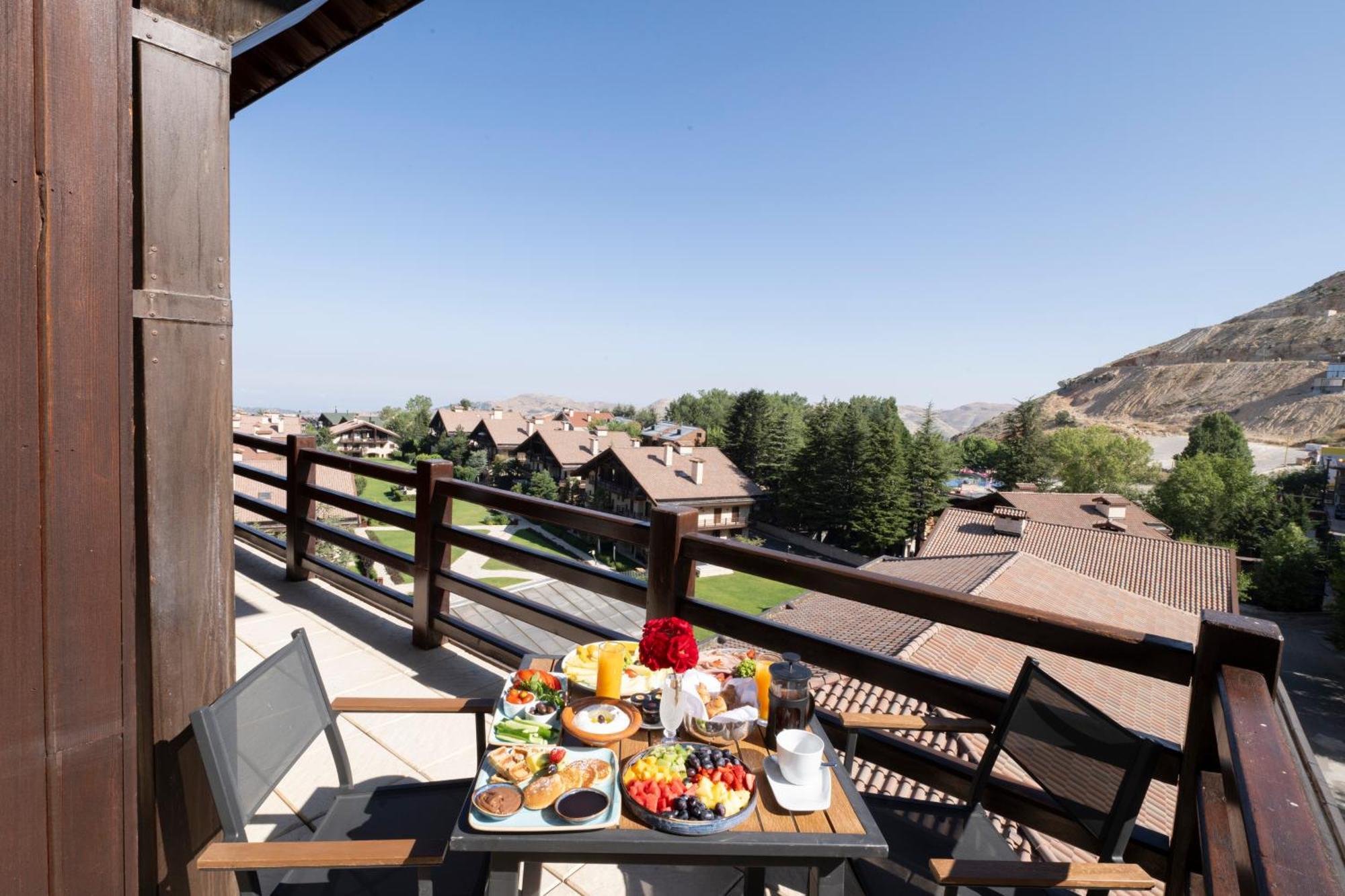 Intercontinental Mzaar Lebanon Mountain Resort & Spa By Ihg Mzaar Kfardebian Zewnętrze zdjęcie