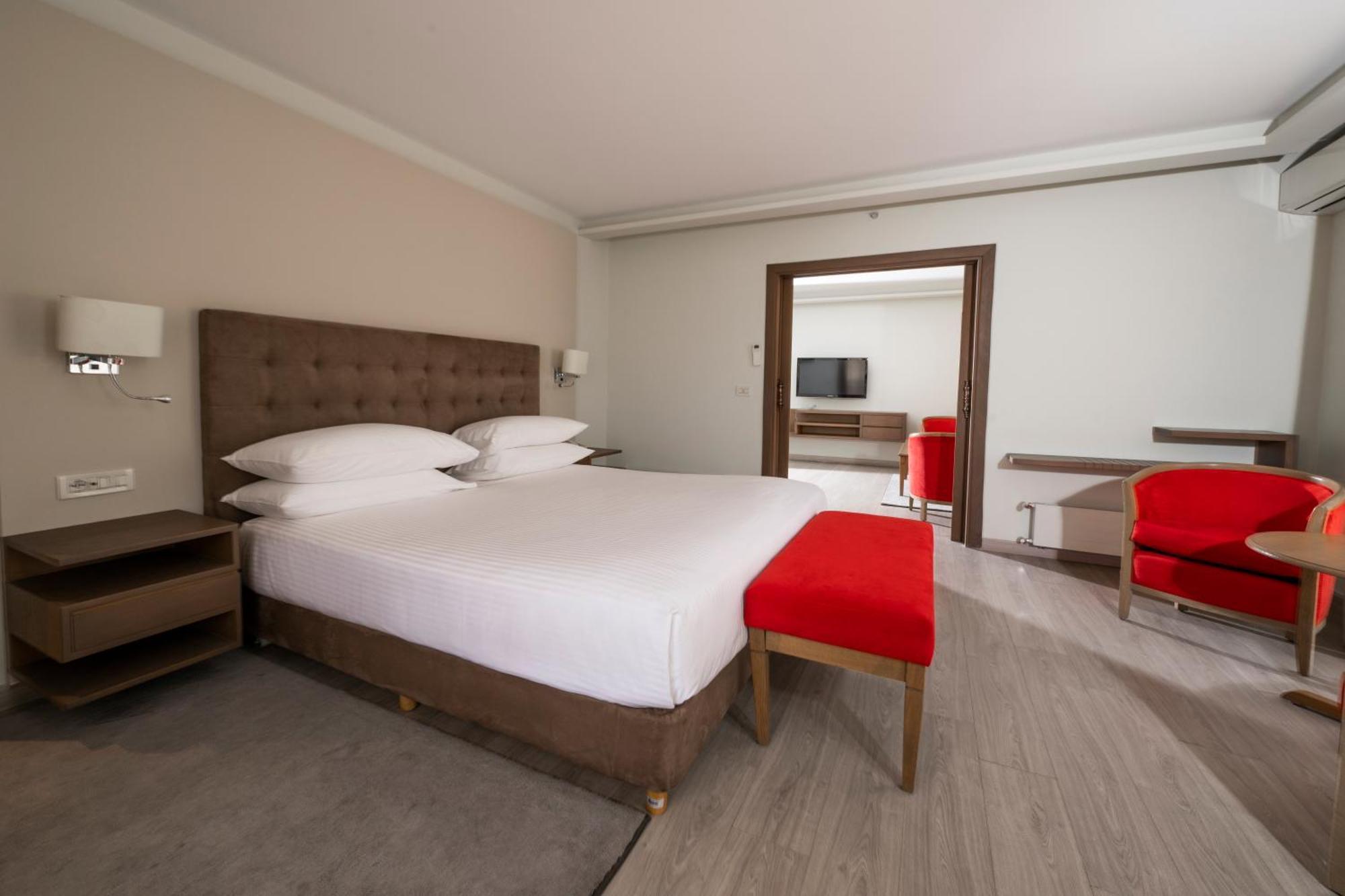 Intercontinental Mzaar Lebanon Mountain Resort & Spa By Ihg Mzaar Kfardebian Zewnętrze zdjęcie